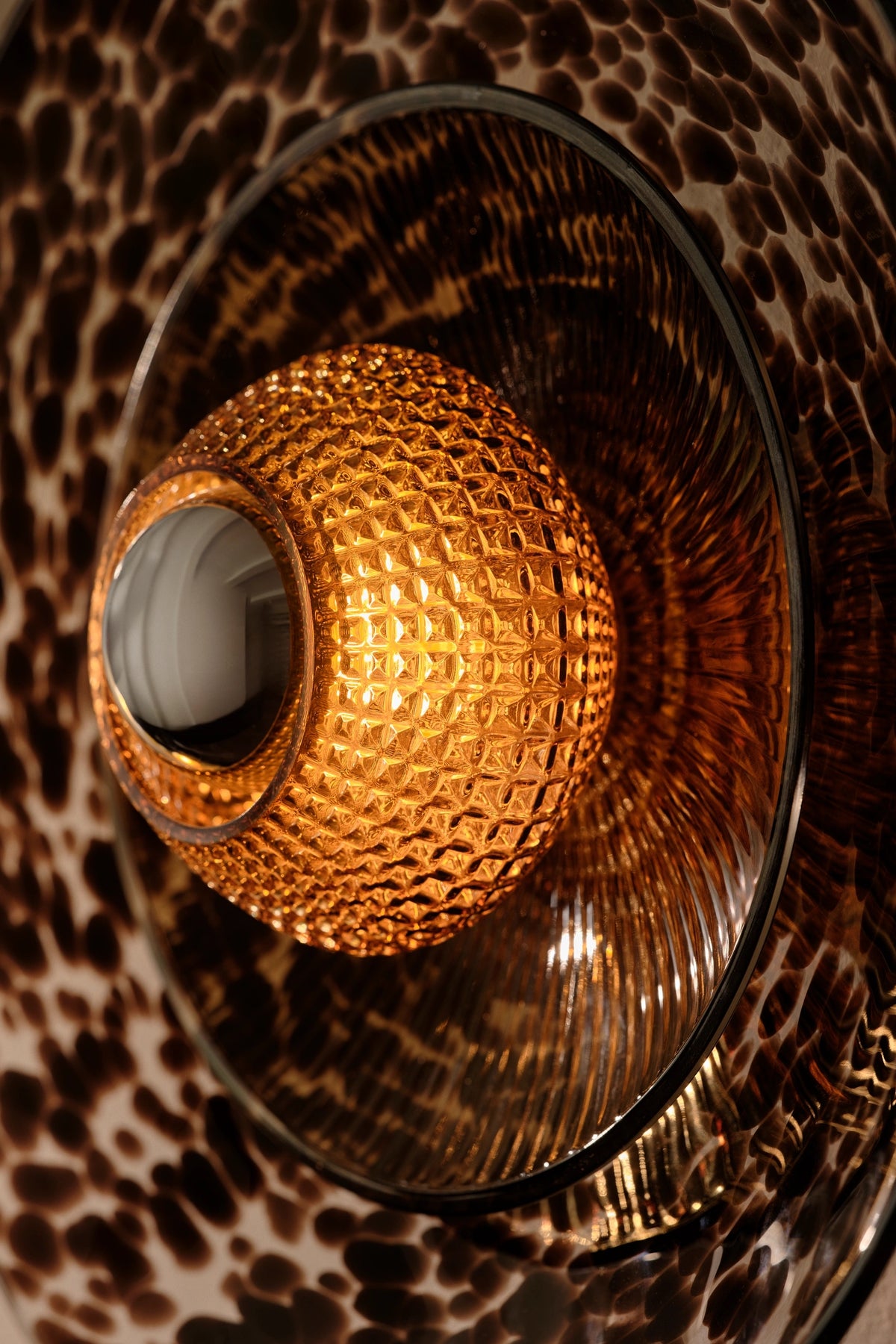 Vägglampa Disco Rama, brun • Design by Us