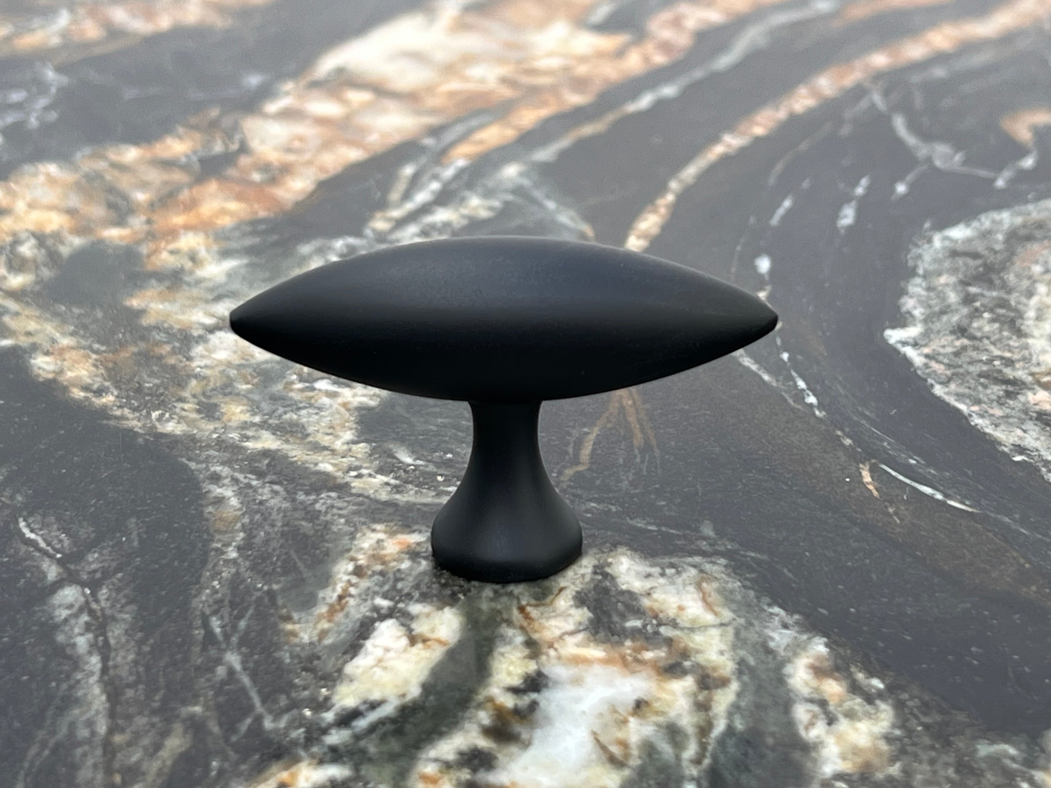 Nyholm • Möbelknopp, svart