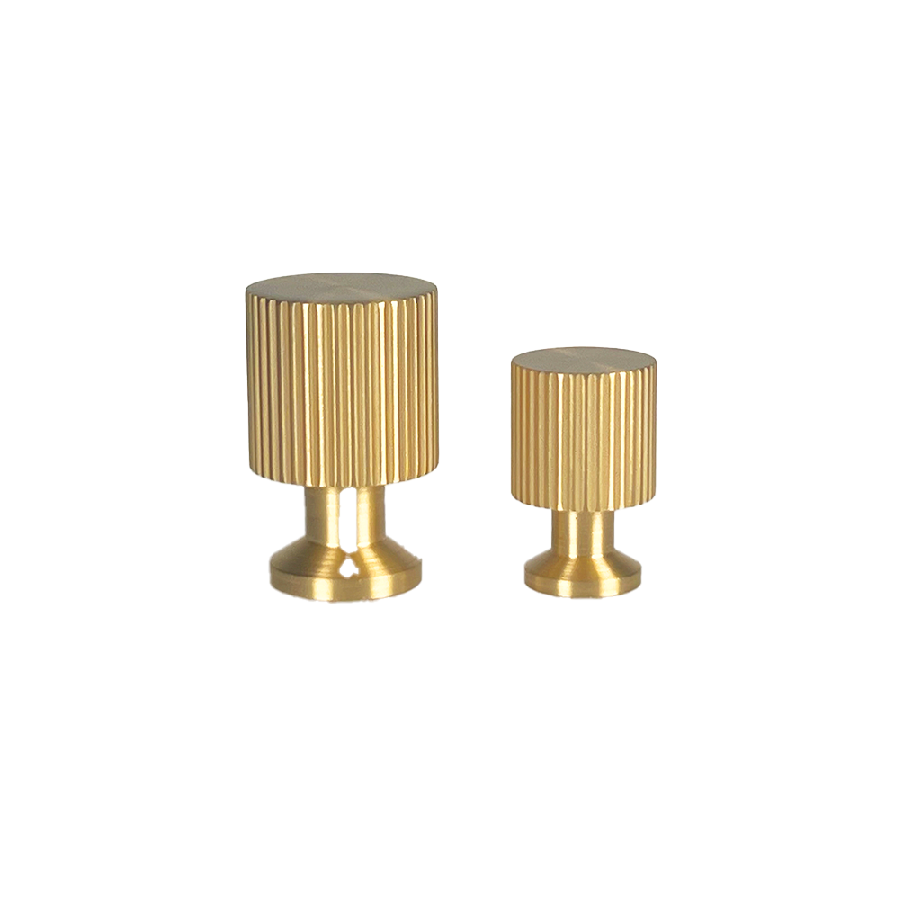 Møbelknop i børstet messing uden lak, 33 mm - Marienlund • Chr. Jørgensen - Copenhagenhomedesign