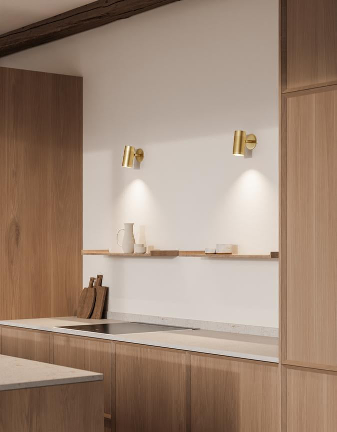Patrone Recessed Small vägglampa med täckplatta, mässing • Thorup Copenhagen