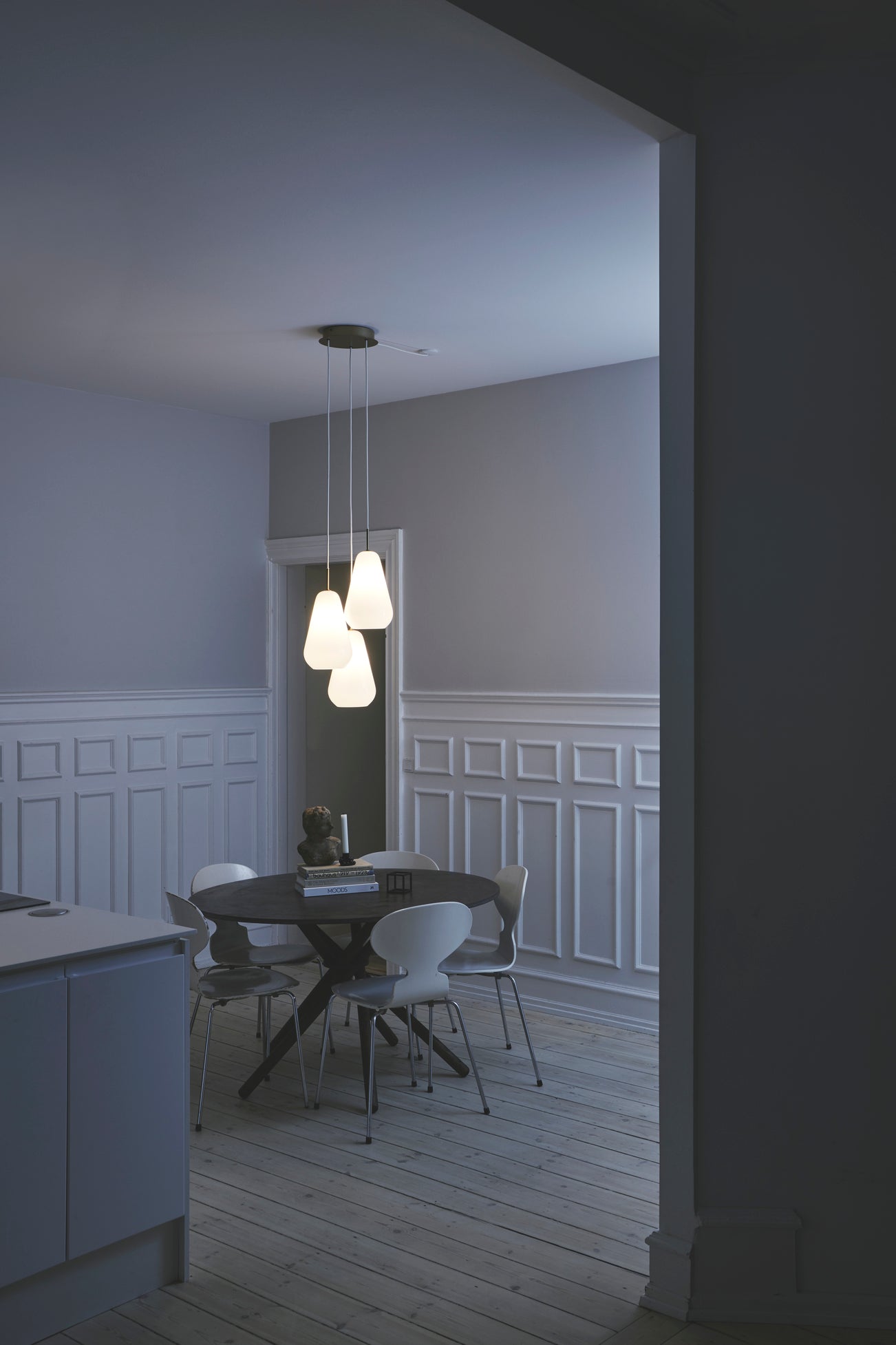 Anoli 3 pendel, nordic gold / opal • NUURA