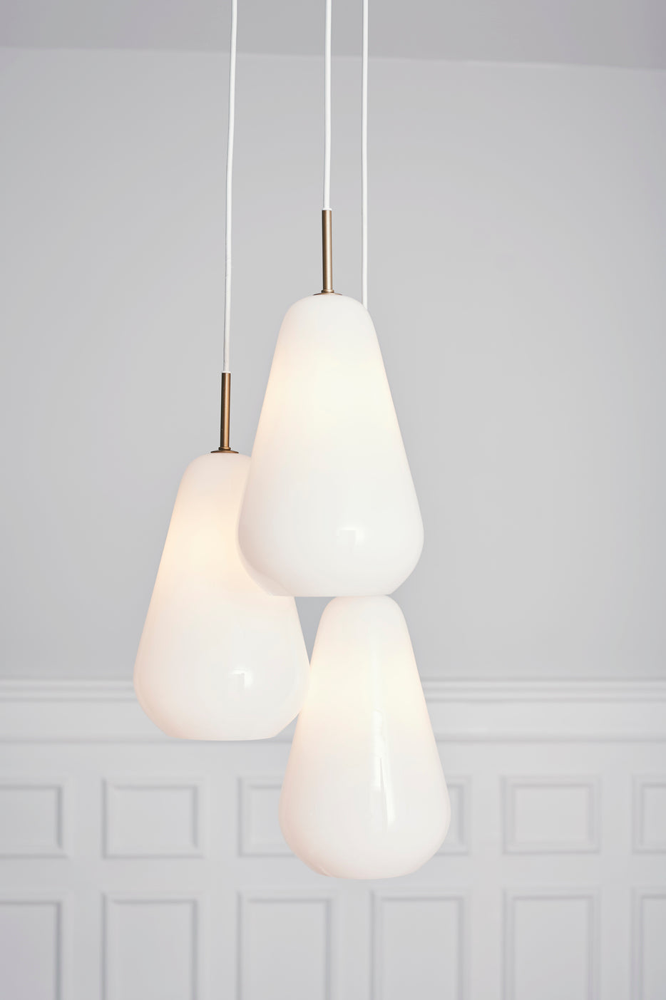 Anoli 3 pendel, nordic gold / opal • NUURA
