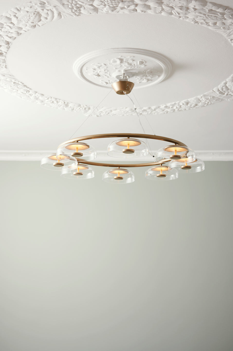 Blossi 8 ljuskrona, nordic gold / clear • NUURA