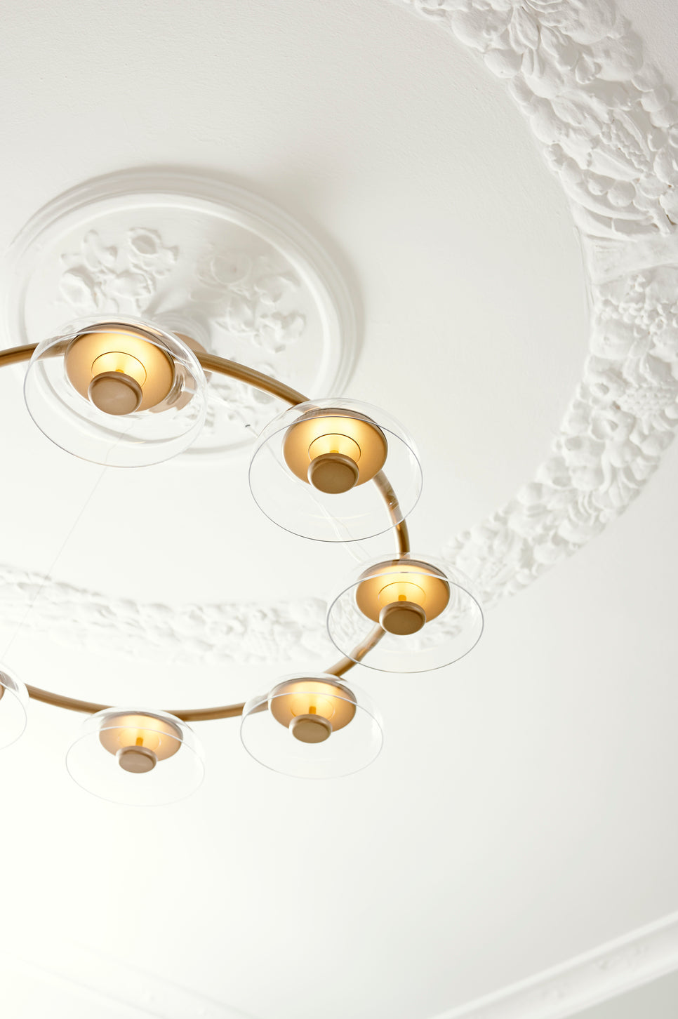 Blossi 8 ljuskrona, nordic gold / clear • NUURA