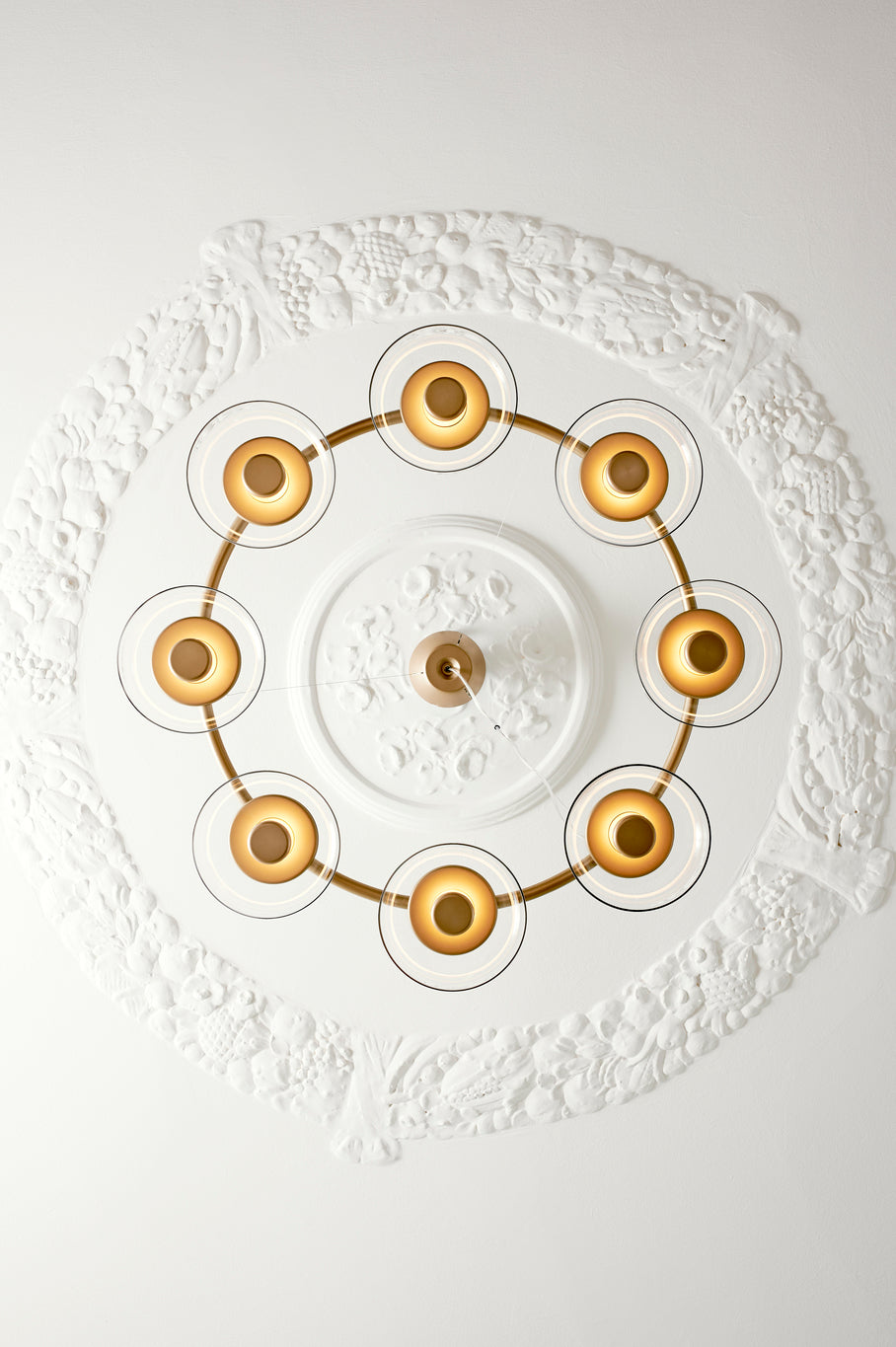 Blossi 8 ljuskrona, nordic gold / clear • NUURA