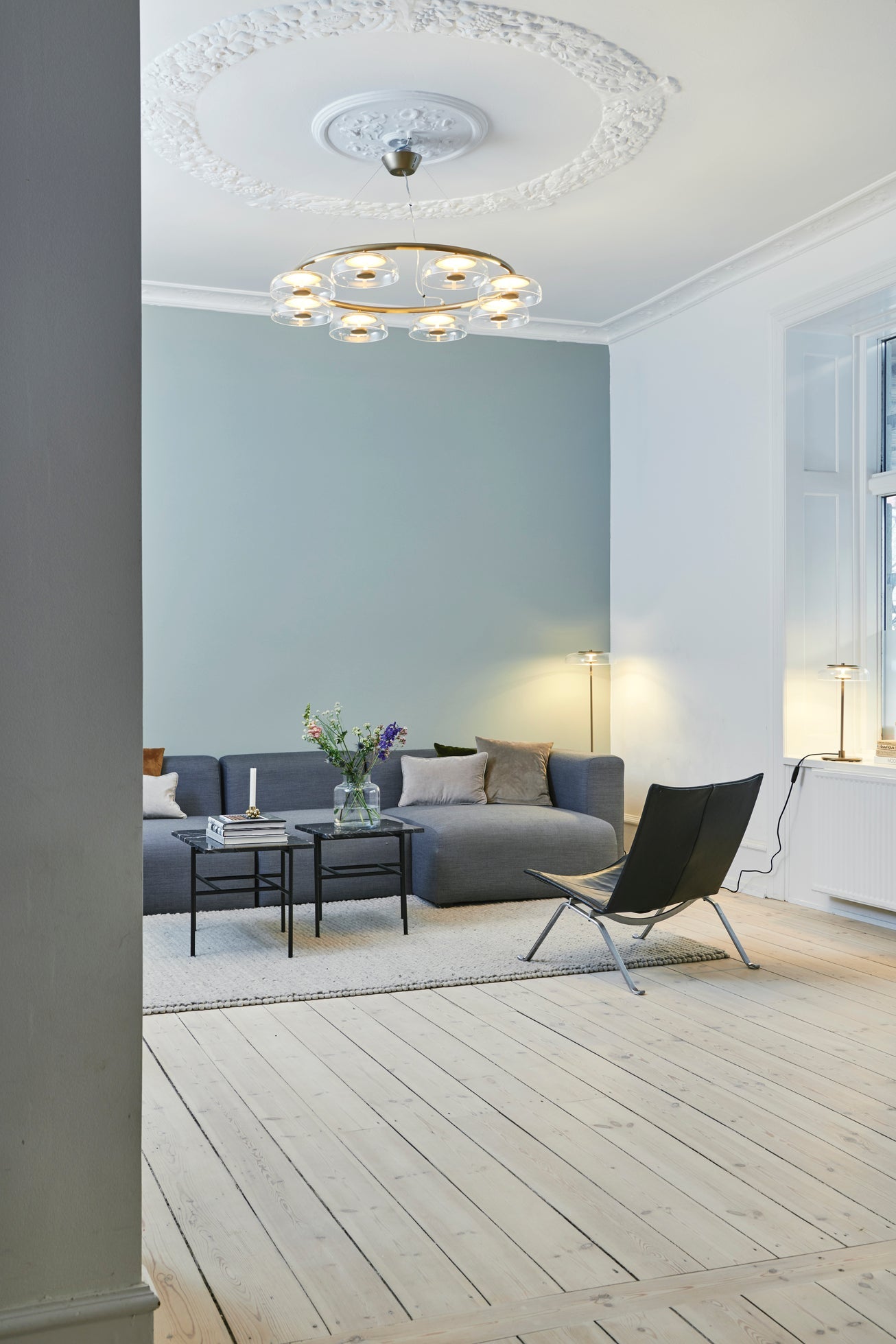 Blossi 8 ljuskrona, nordic gold / clear • NUURA