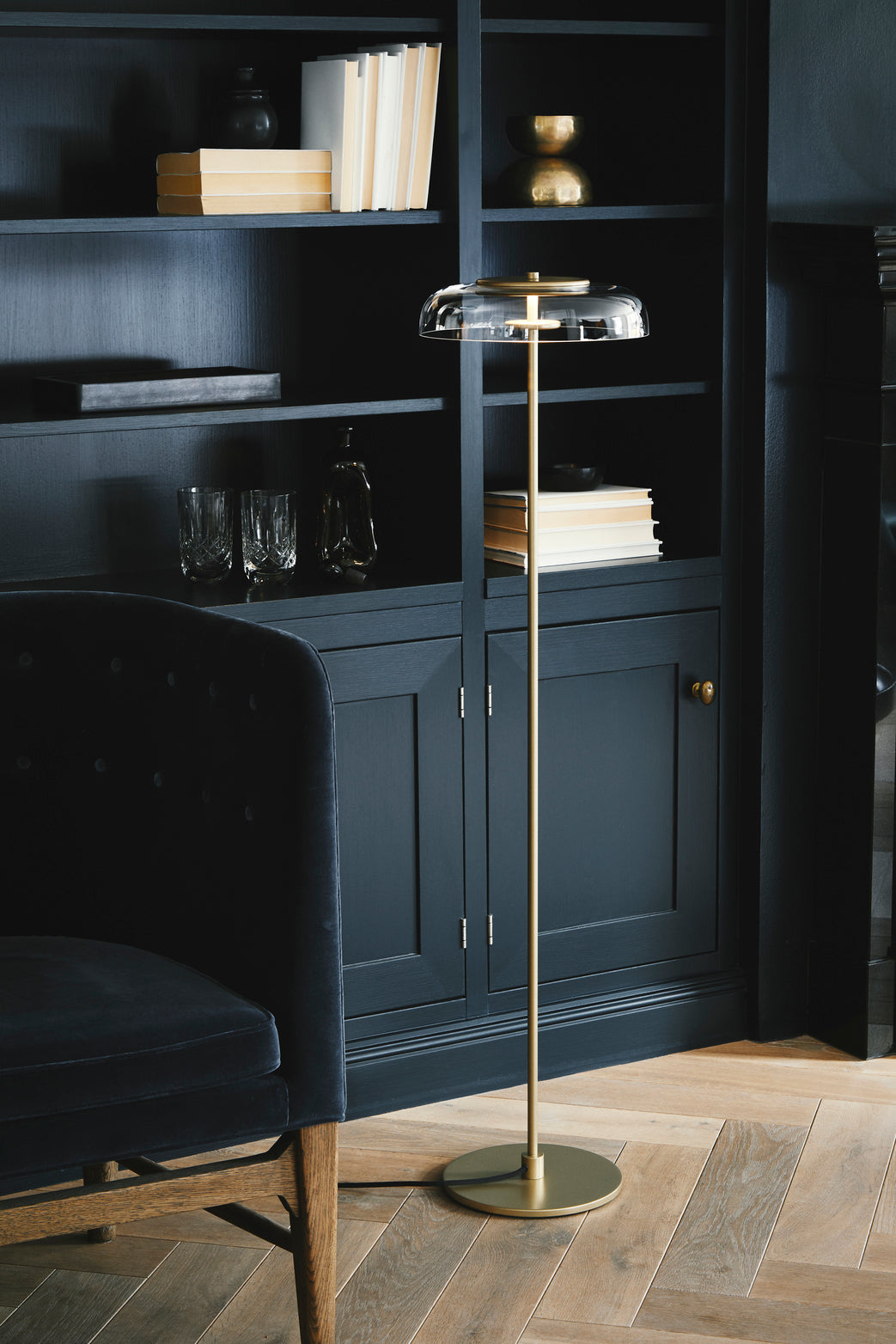 Blossi Floor golvlampa, nordic gold / clear • NUURA