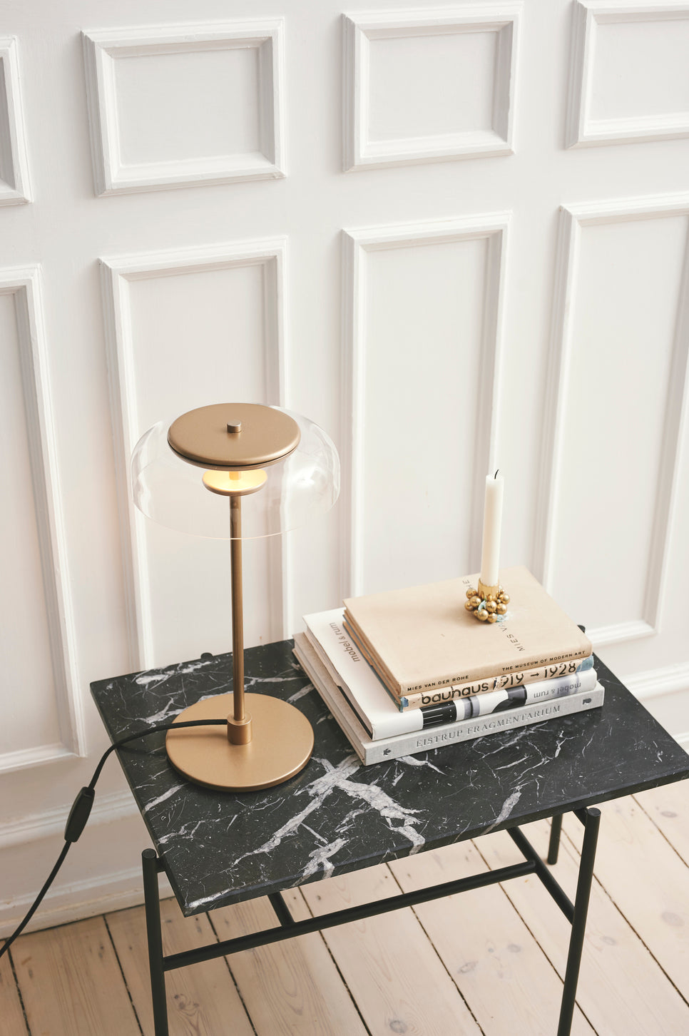 Blossi Table bordslampa, nordic gold / clear • NUURA