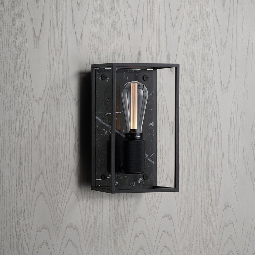 Caged vägglampa med svart marmor/medium • Buster + Punch