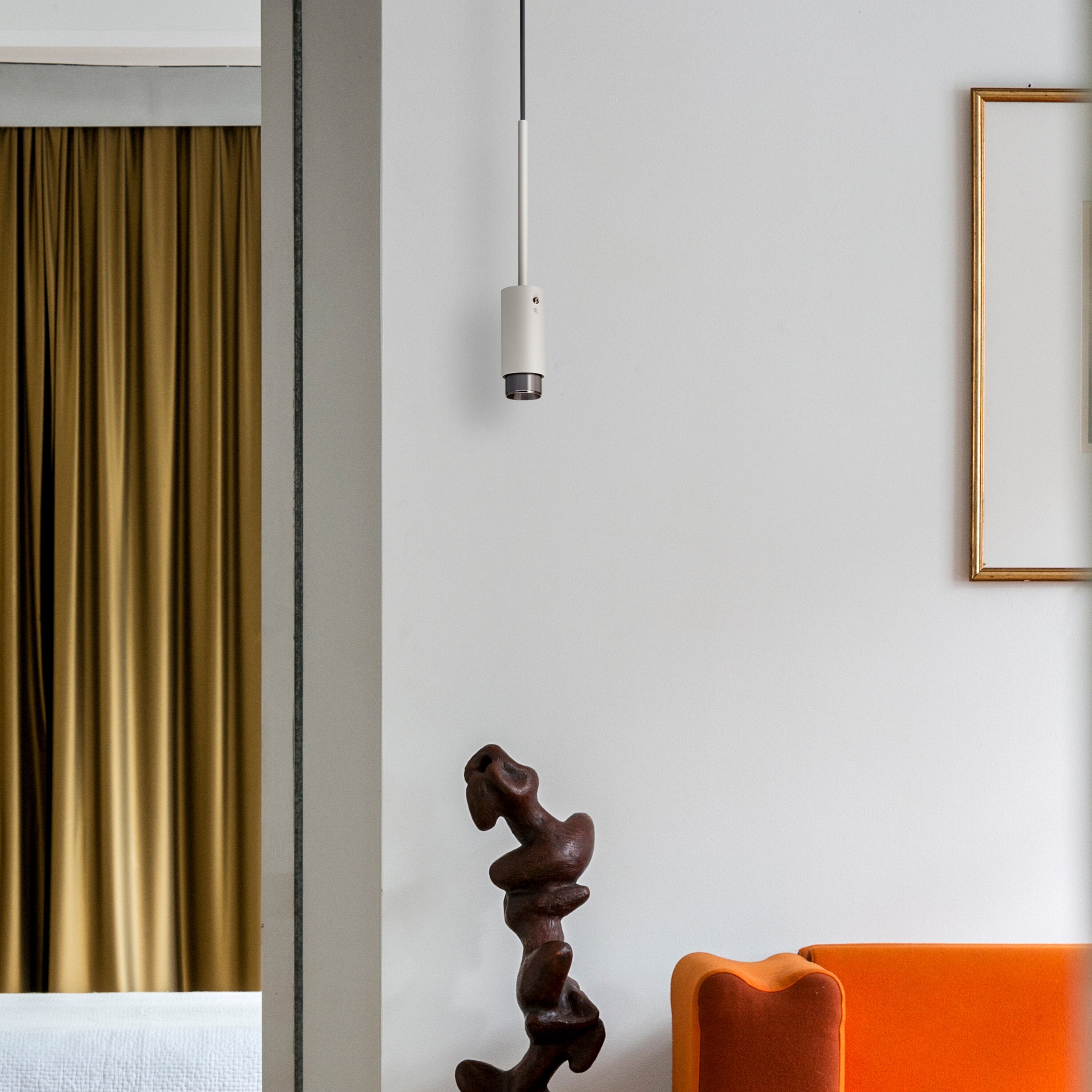 Exhaust pendellampa i sten med detaljer i gun metal • Buster + Punch