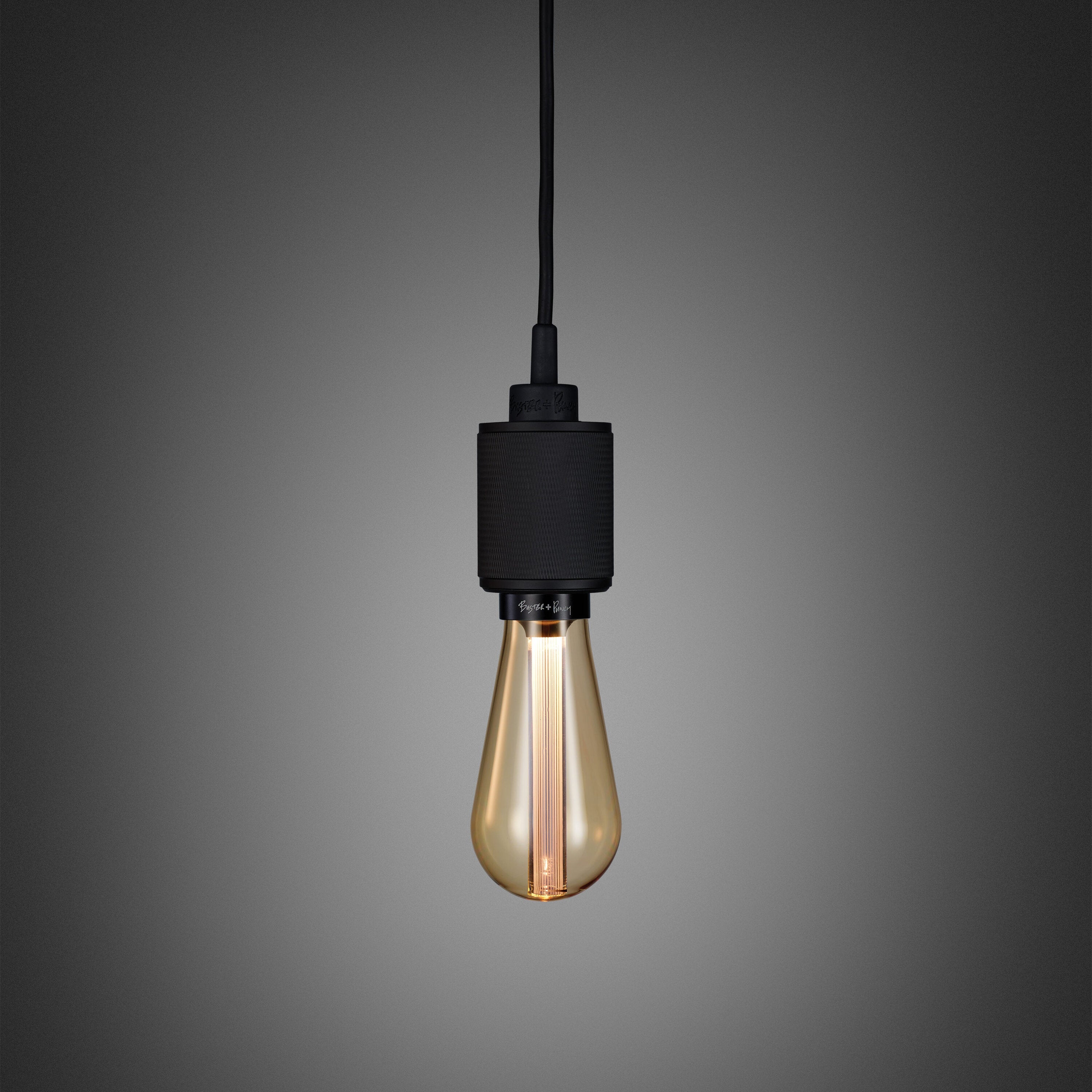 Heavy Metal-pendellampa i matt svart • Buster + Punch