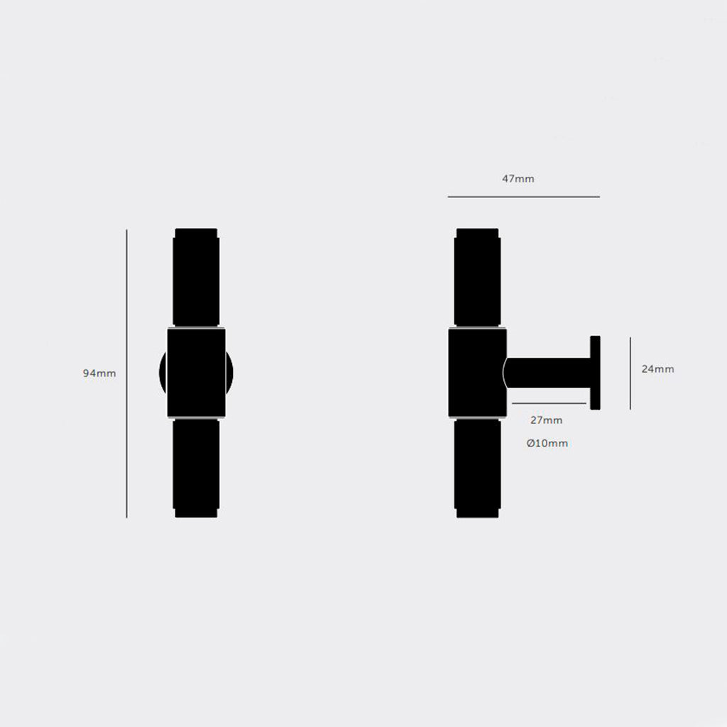 Cross T-bar i svart med diamantslipat mönster • Buster + Punch