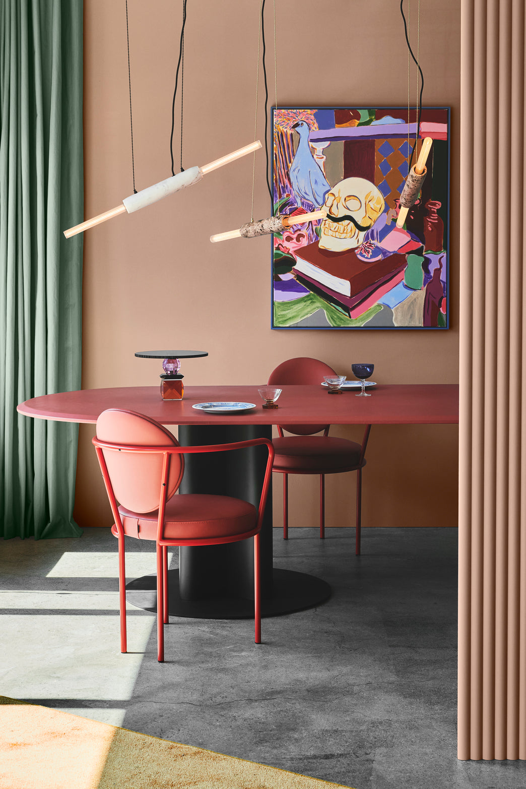 Avlång veckad glödlampa med klarglas från Design by Us.