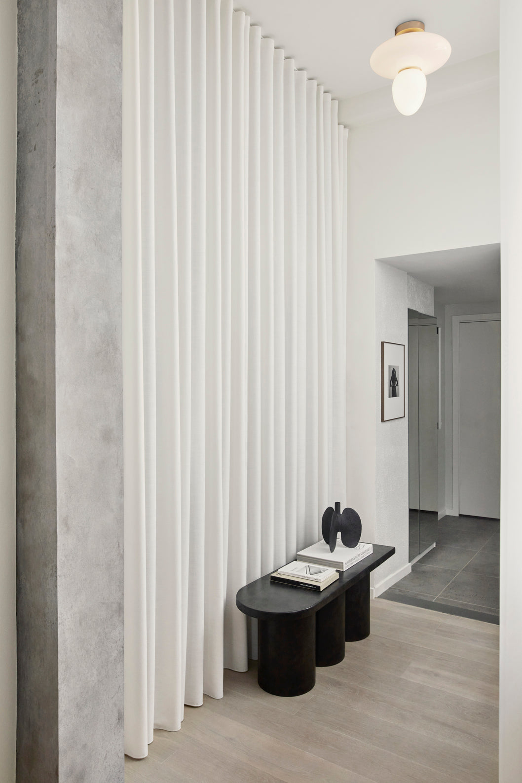 Rizzatto 42 taklampa, satin brass / opal • NUURA