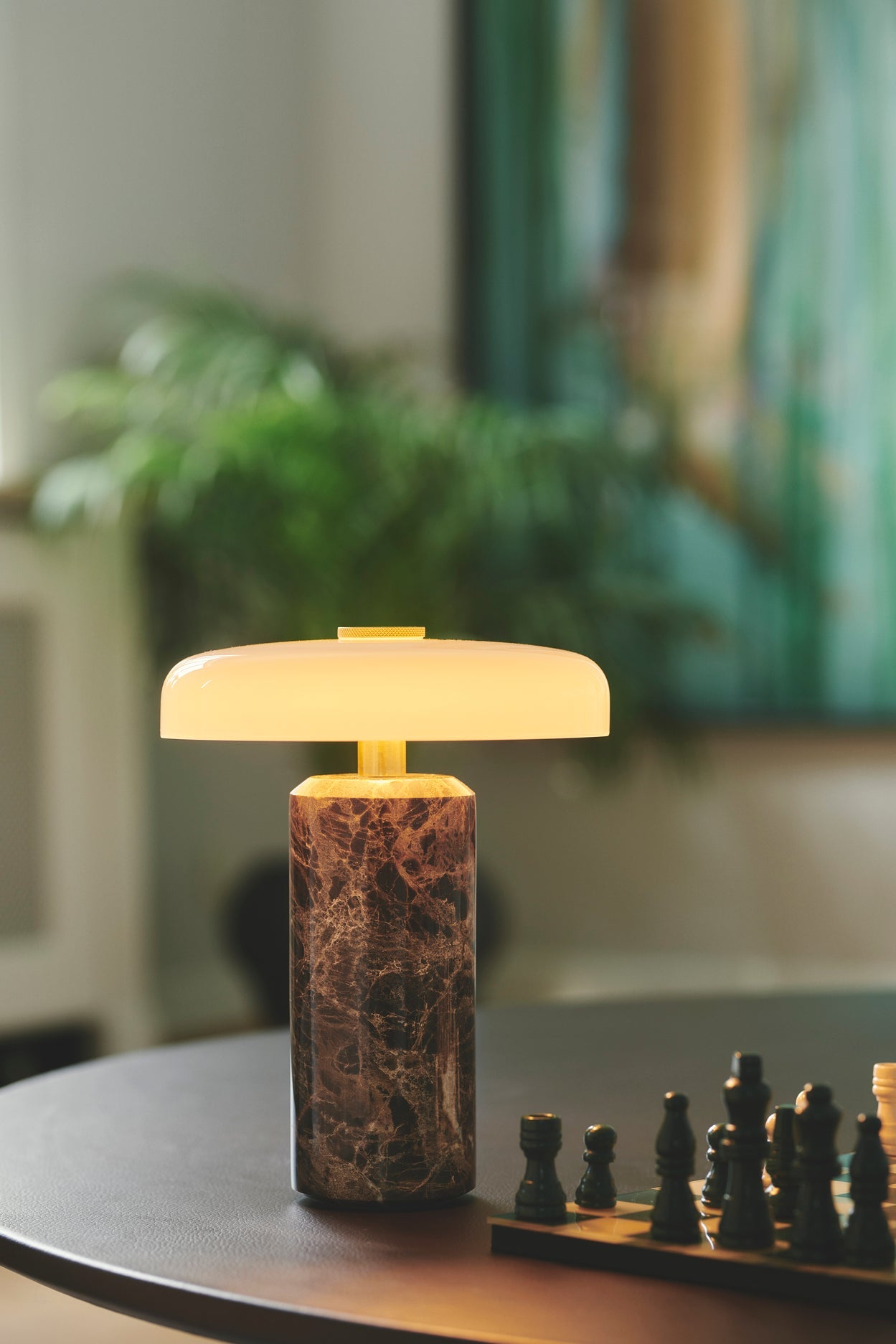 Trip Portable bordslampa, dark emperador/opal glossy • Design by Us