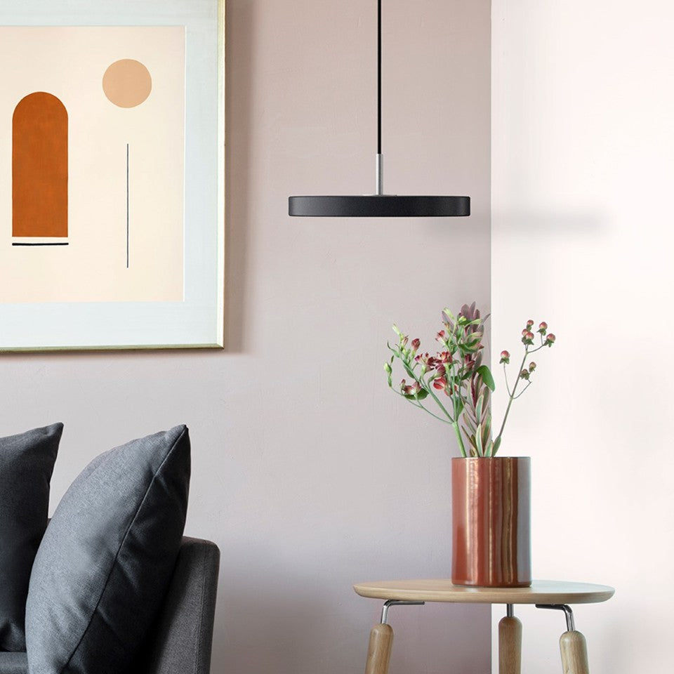 Asteria Plus pendellampa, svart och stål • UMAGE - Copenhagenhomedesign