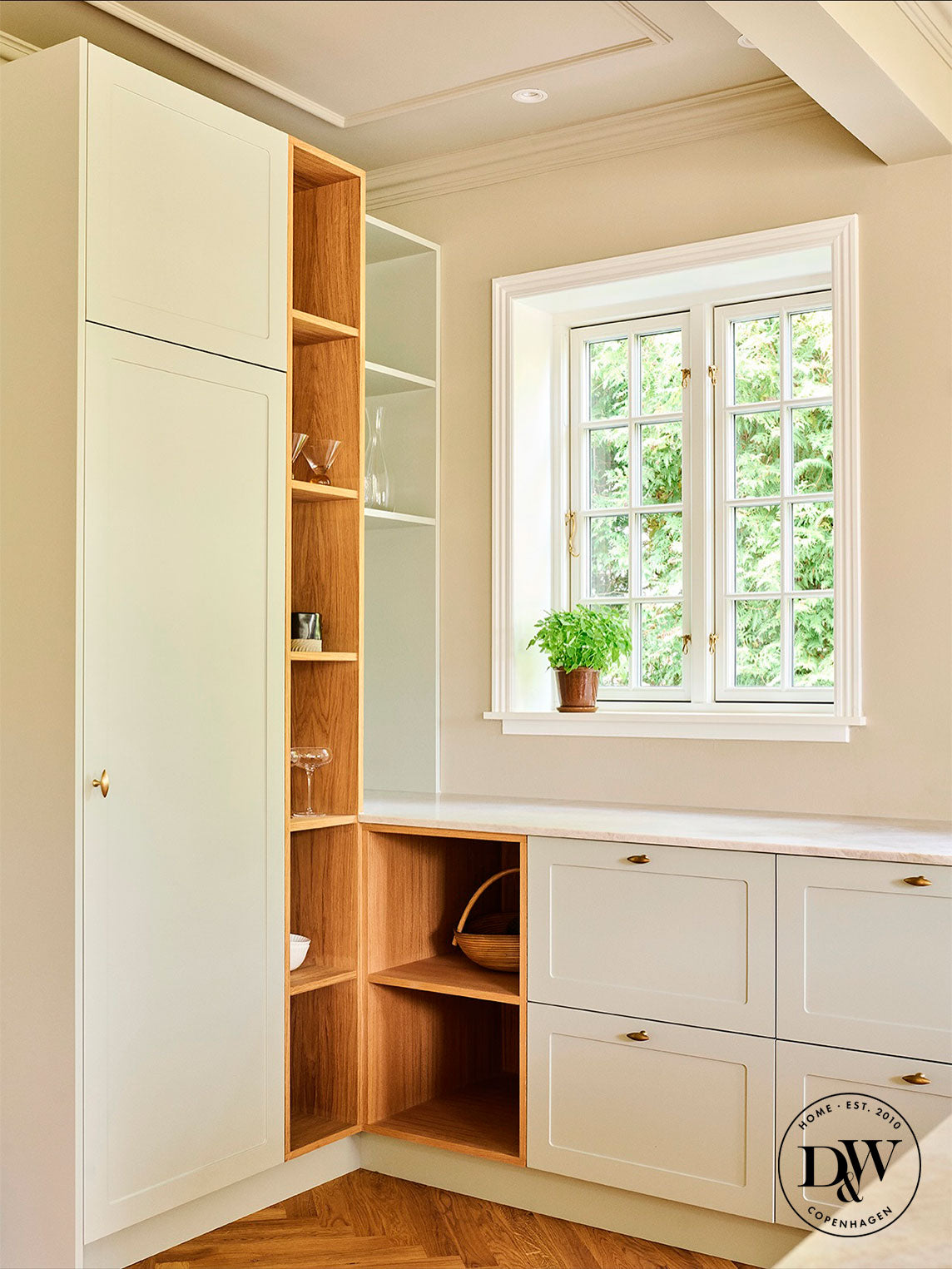 Möbelknopp i borstad mässing utan lack - Nyholm • Chr. Jørgensen - Copenhagenhomedesign