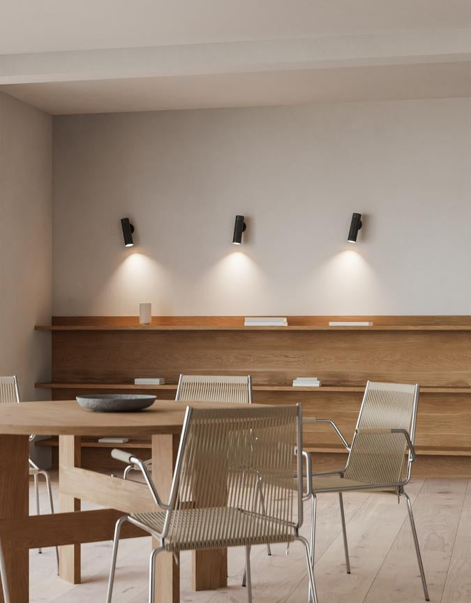 Patrone Recessed vägglampa med täckplatta, svartbrunerad mässing • Thorup Copenhagen