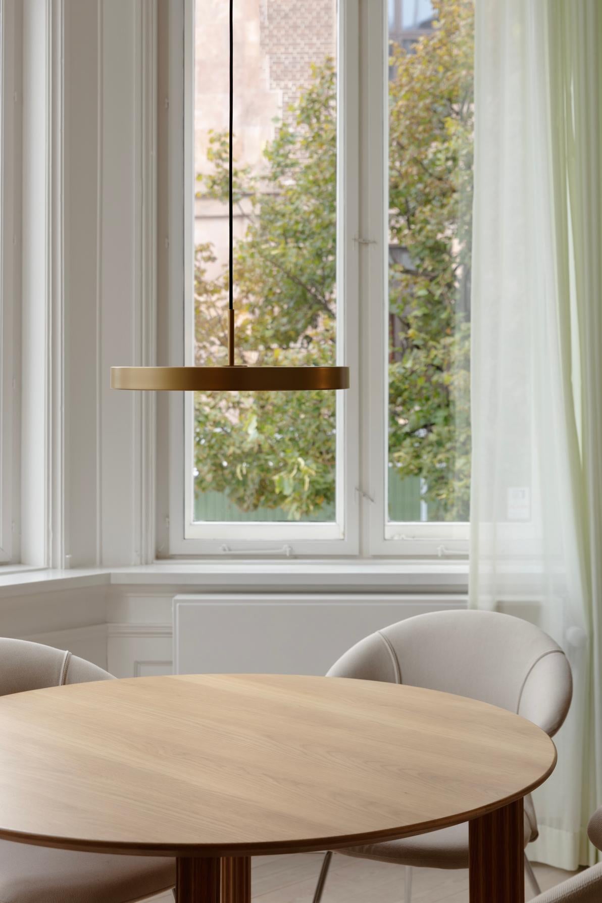 Asteria Plus pendel, messing • UMAGE - Copenhagenhomedesign
