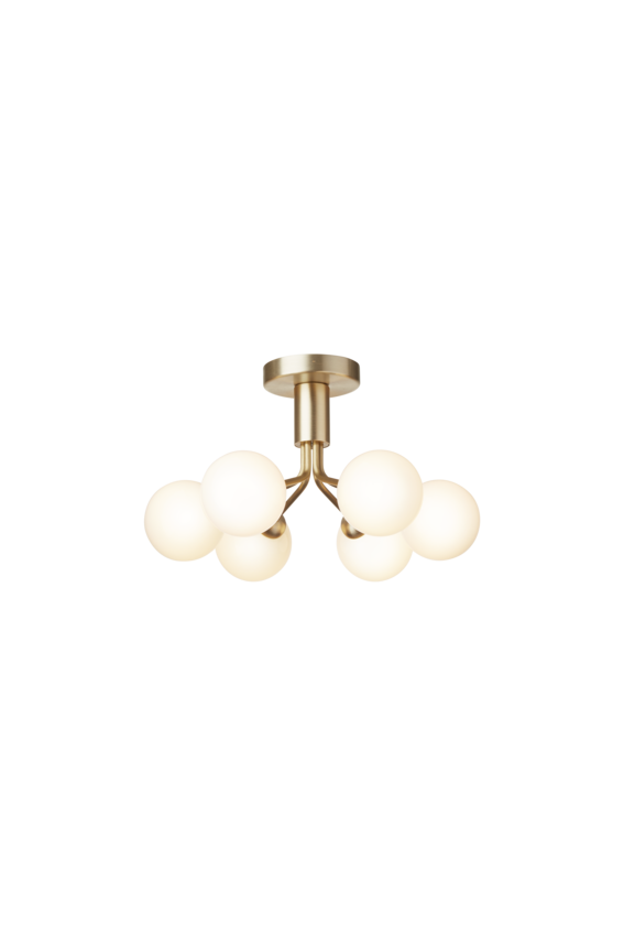 Apiales 6 Ceiling ljuskrona, brushed brass / opal • NUURA