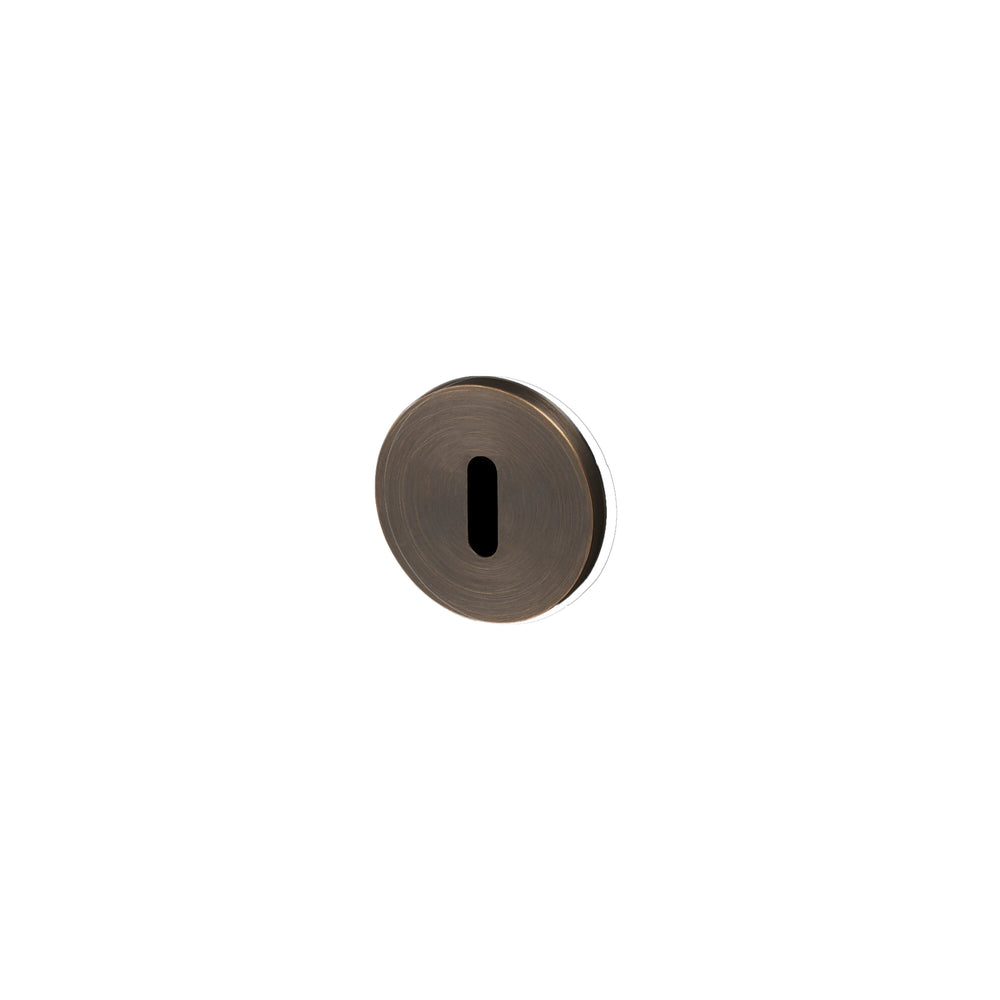 Nyckelplatta i smoked Bronze brunerad mässing – c/c 27 mm  • Buster + Punch