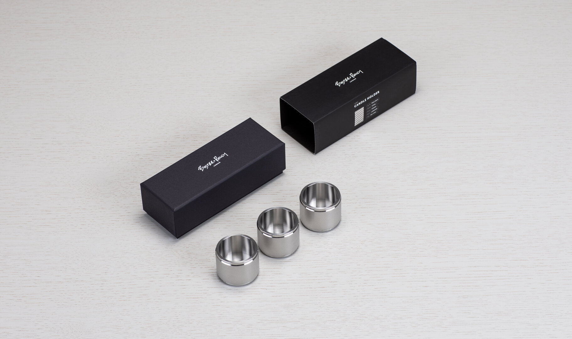 Tealight värmeljushållare i rostfritt stål med diamantslipat mönster – 3 st.  • Buster + Punch