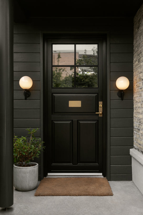 Miira Wall Outdoor utomhuslampa, black / opal • NUURA