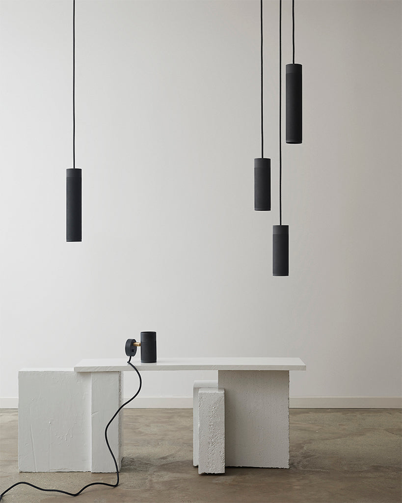 Patrone vägglampa small svart brunerad mässing • Thorup Copenhagen