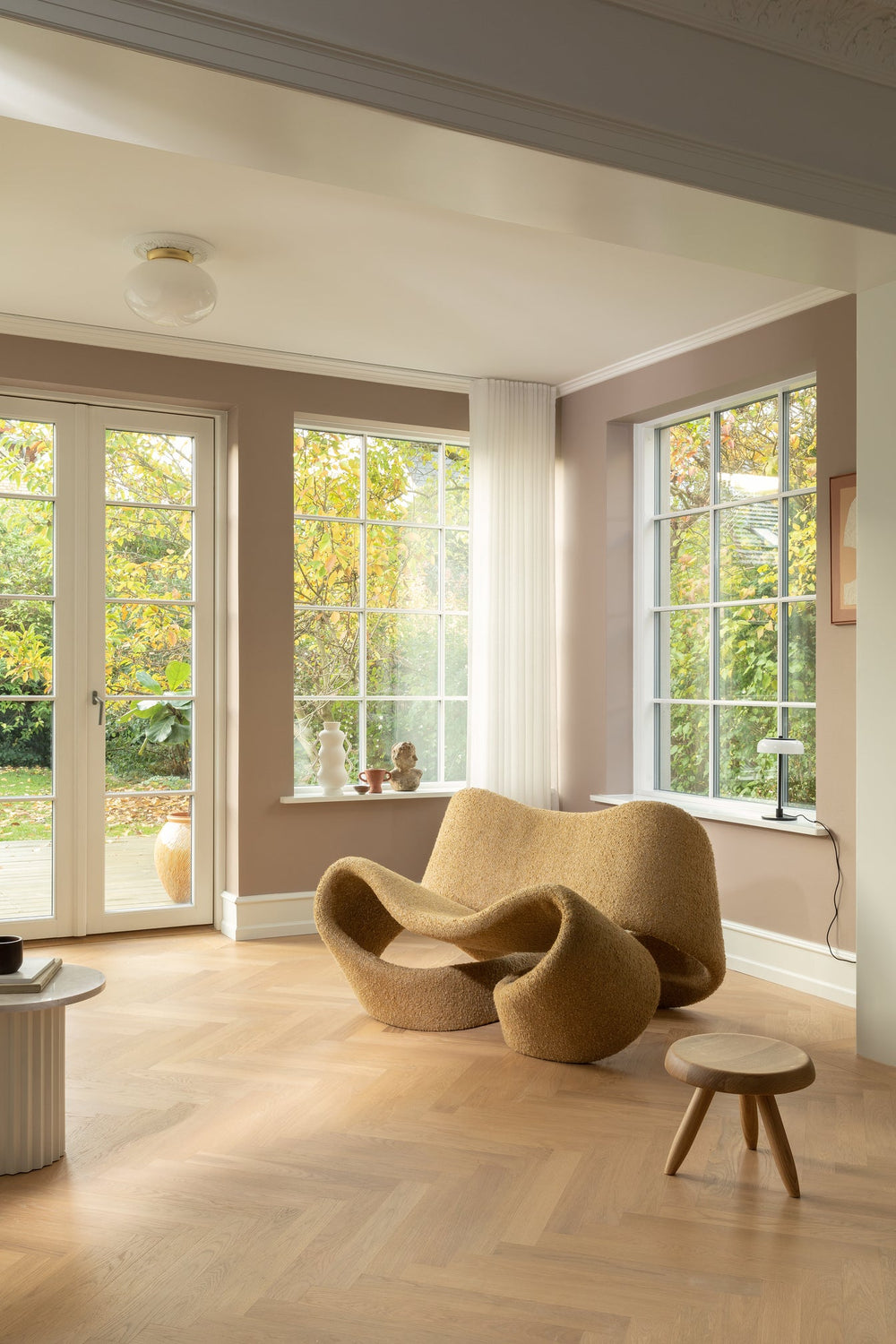Rizzatto 301 taklampa, satin brass / opal • NUURA