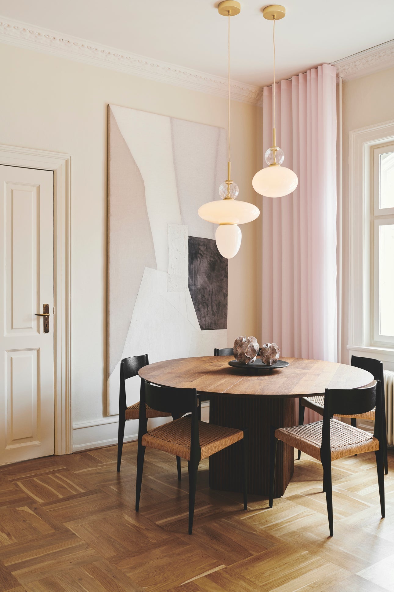 Rizzatto 43 pendel, satin brass / opal • NUURA